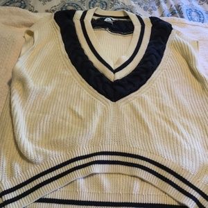 Oversized v neck sweater